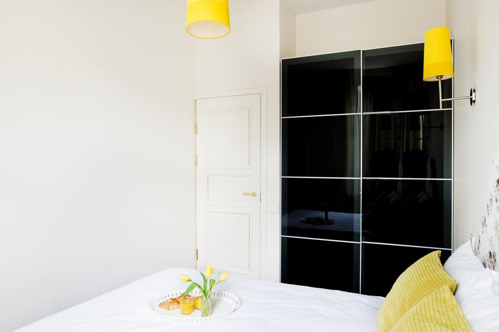 Bright Apartment In Old Town By Urban Rent Vilna Exterior foto